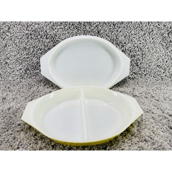 Vintage Pyrex Verde Green Olive Divided Split Casserole Dish with Lid 1.5 Qt - Picture 7 of 10